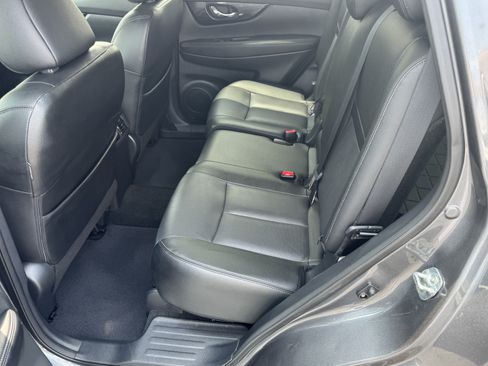 Used 2019 Nissan Rogue SL AWD/4WD image 22