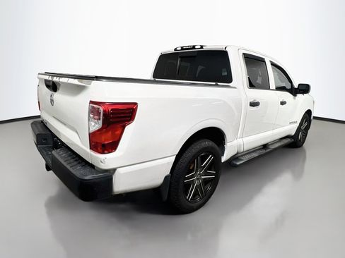 Used 2017 Nissan Titan S RWD image 4