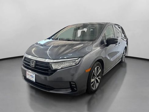 Used 2023 Honda Odyssey Touring image 4