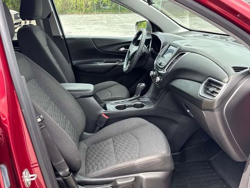 Used 2021 Chevrolet Equinox LT FWD image 23