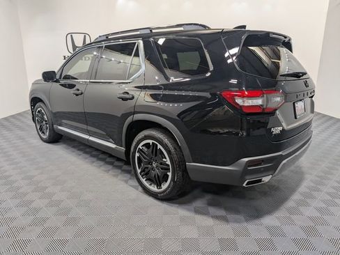 New 2026 Honda Pilot Touring image 4