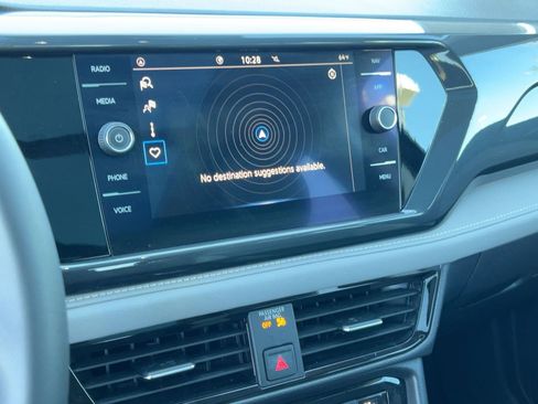 Used 2022 Volkswagen Taos SEL image 24