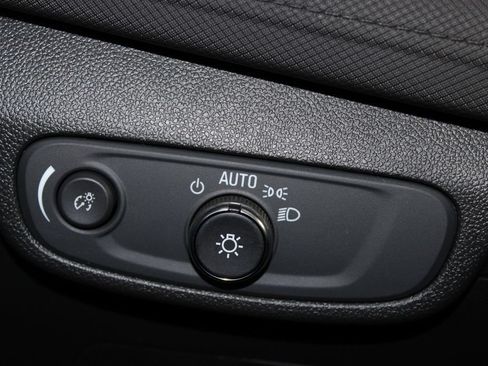 Used 2025 Chevrolet TrailBlazer LS w/ LS Convenience Package FWD image 41