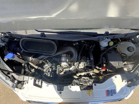 Used 2023 Ford Transit 350 XLT RWD image 27