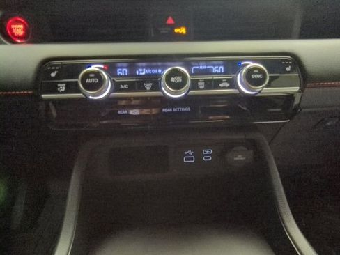 Certified 2025 Honda Pilot Sport image 22