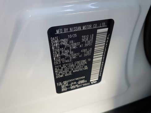 New 2026 INFINITI QX80 Autograph w/ Premium Cargo Package image 36