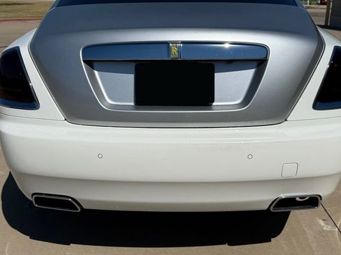 Used 2016 Rolls-Royce Wraith image 9