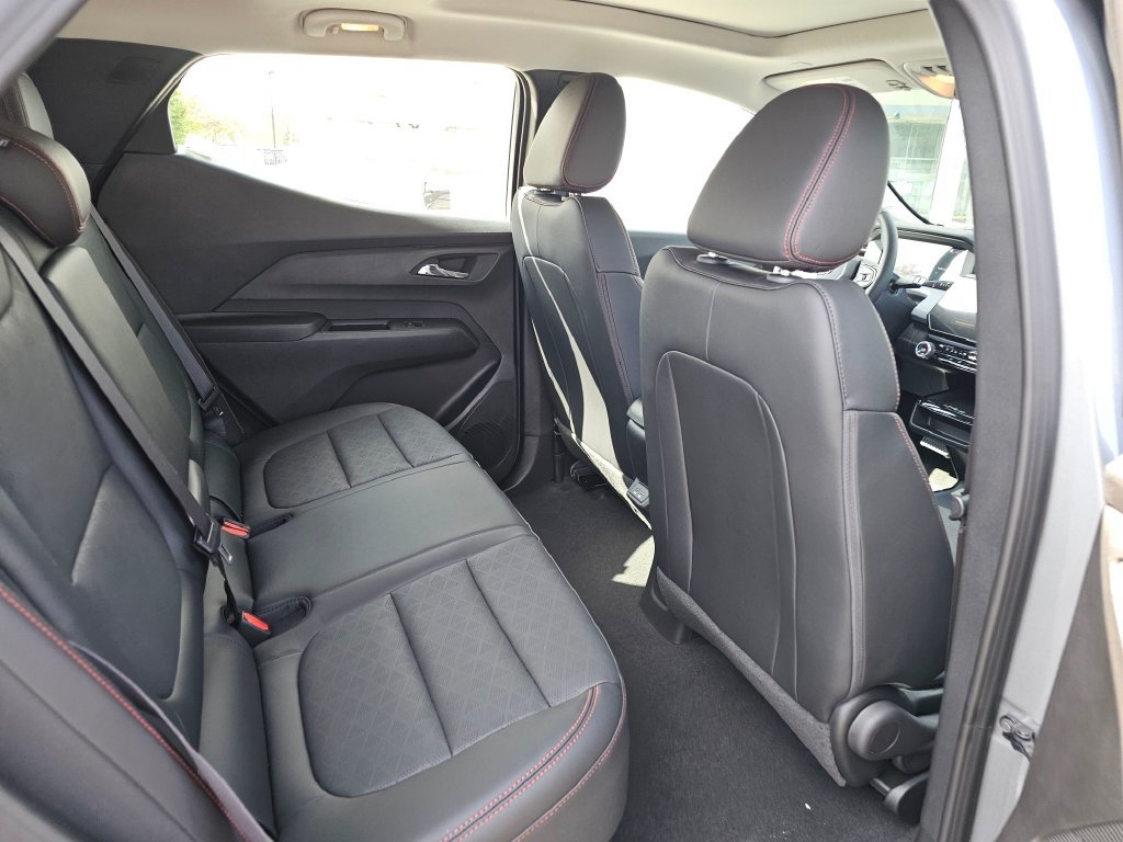 New 2027 Chevrolet Bolt RS w/ Technology Package FWD image 14
