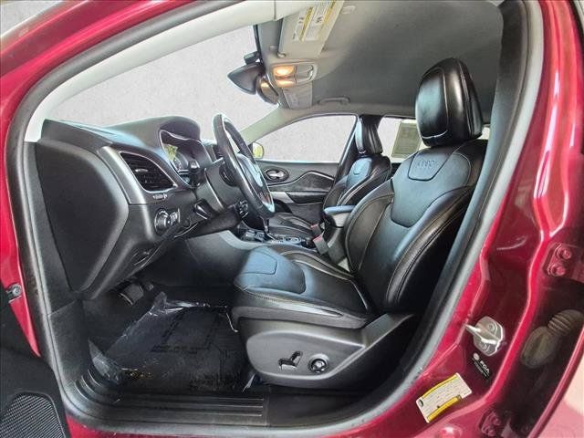 Used 2021 Jeep Cherokee Latitude Lux FWD image 15
