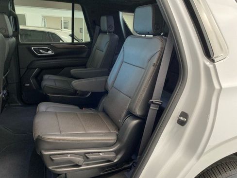 Used 2024 Chevrolet Tahoe High Country image 9