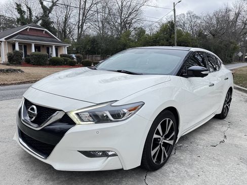 Used 2018 Nissan Maxima Platinum image 6