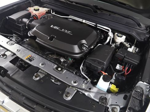 Used 2019 Chevrolet Colorado W/T w/ WT Convenience Package AWD/4WD image 16
