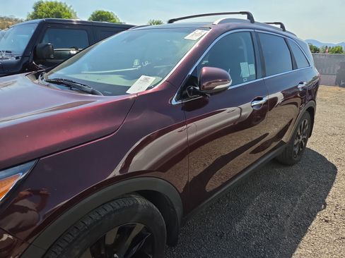 Used 2020 Kia Sorento EX FWD image 2