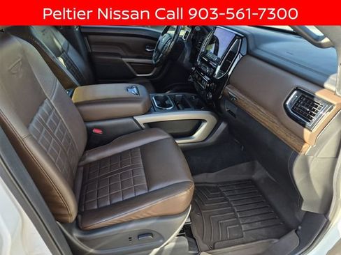 Certified 2021 Nissan Titan Platinum Reserve w/ Moonroof Package AWD/4WD image 11