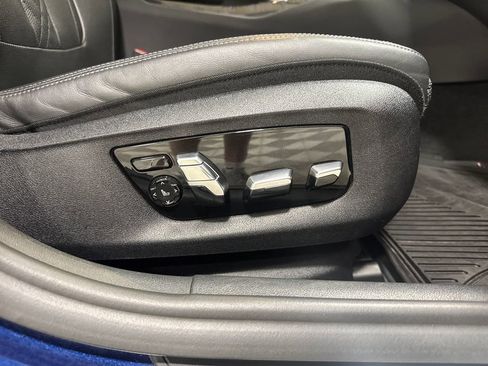Used 2018 BMW 540i xDrive AWD/4WD image 27
