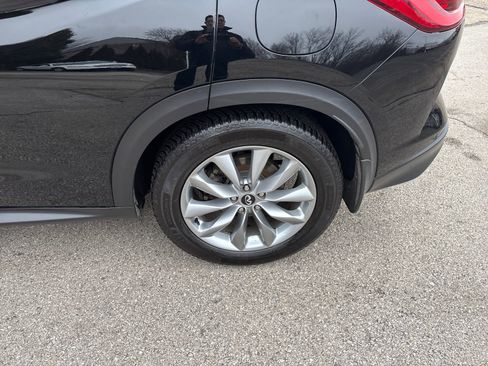 Certified 2019 INFINITI QX50 Luxe w/ Navigation Package image 31