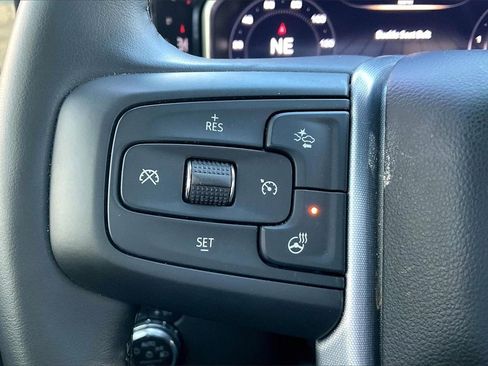 Used 2024 GMC Sierra 1500 Elevation image 13