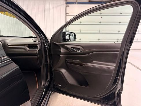Used 2023 GMC Acadia AT4 w/ GMC Pro Grade Package AWD/4WD image 11