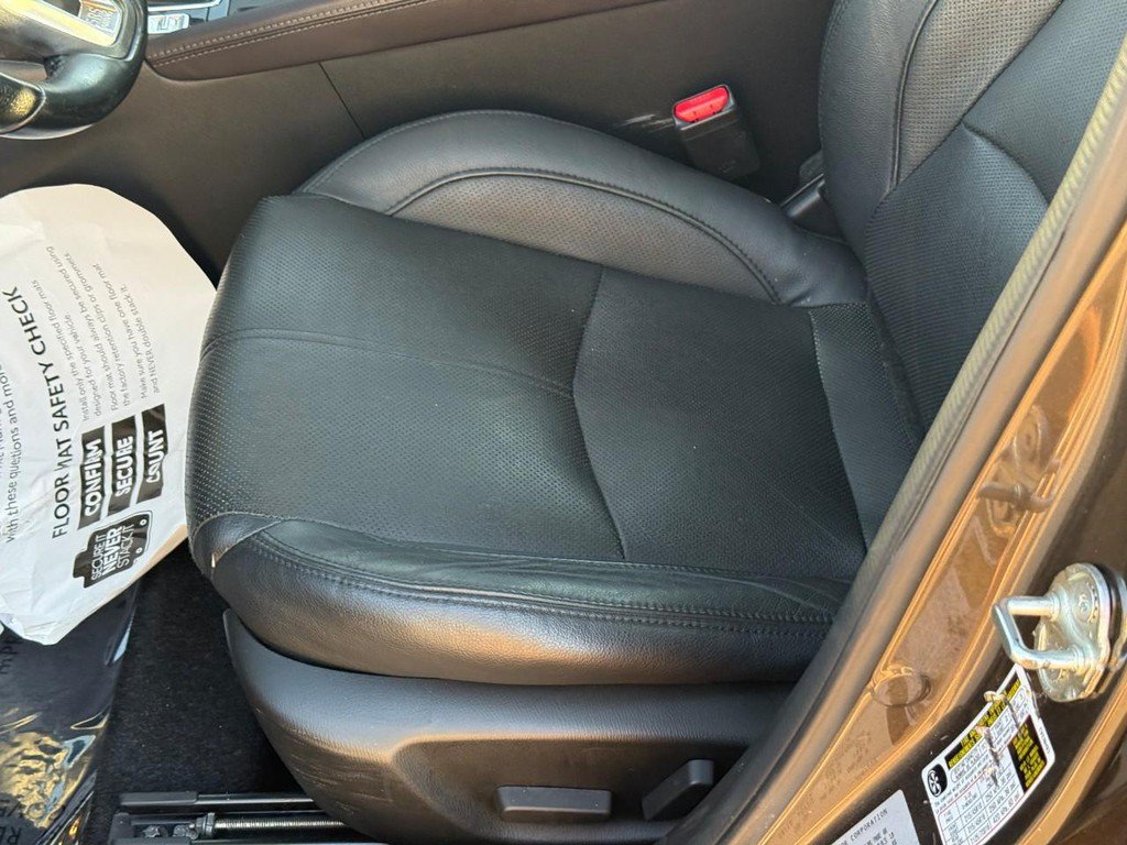 Used 2017 MAZDA MAZDA3 Grand Touring w/ Premium Equipment Package FWD image 19