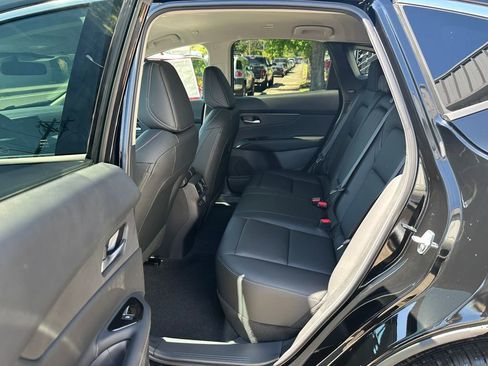 New 2025 Nissan Murano SV w/ Cargo Package image 24