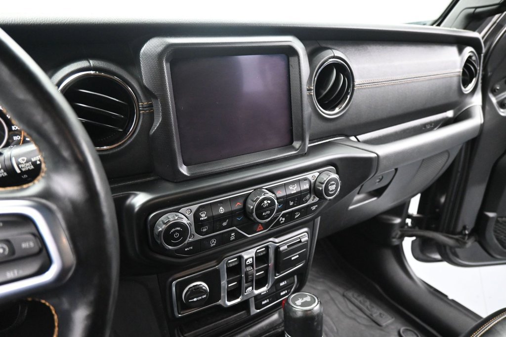 Used 2020 Jeep Wrangler Unlimited Sahara AWD/4WD image 12
