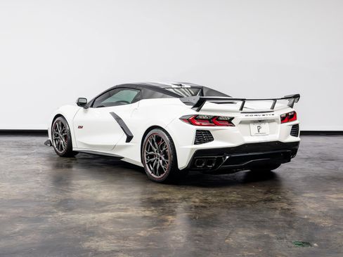 Used 2023 Chevrolet Corvette Stingray Premium Conv RWD image 16