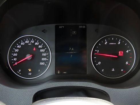 Used 2024 Mercedes-Benz Sprinter 2500 image 57