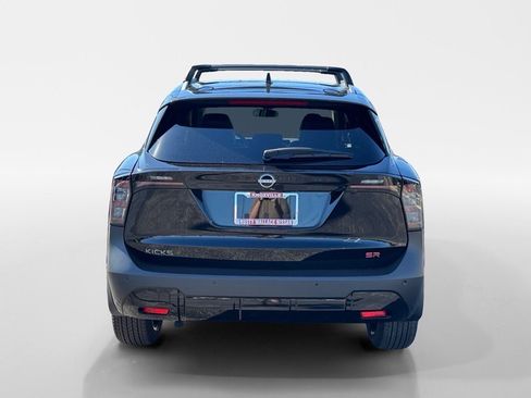 New 2026 Nissan Kicks SR image 4