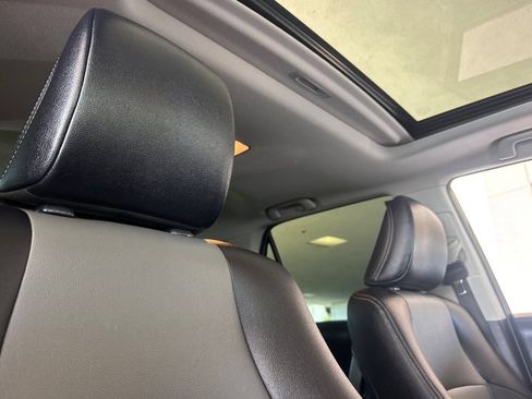 Used 2018 Toyota 4Runner SR5 Premium AWD/4WD image 14