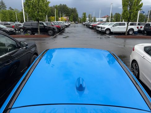 Used 2022 Ford Mustang Mach-E Select w/ Comfort/Technology Package AWD/4WD image 4