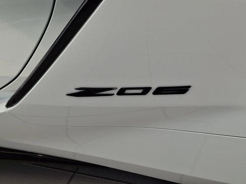Used 2024 Chevrolet Corvette Z06 w/ Z07 Performance Package image 29
