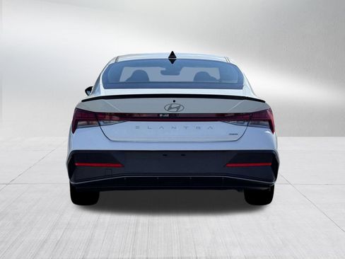 New 2026 Hyundai Elantra Sport image 6