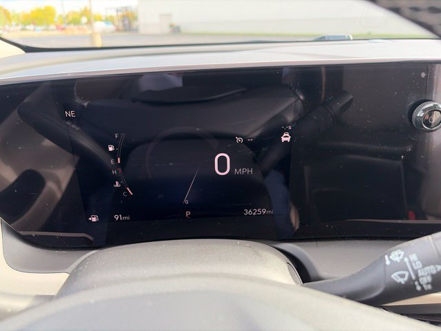Used 2024 Buick Encore GX Avenir w/ Avenir Convenience Package FWD image 19