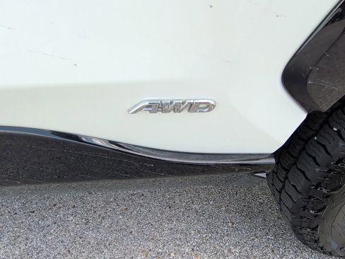Used 2022 Toyota RAV4 SE AWD/4WD image 41
