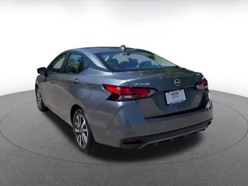 Used 2025 Nissan Versa SV image 11