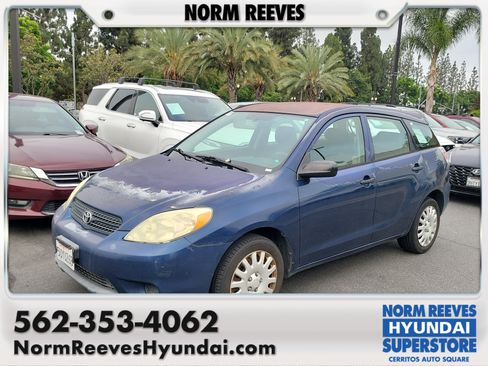 Used 2006 Toyota Matrix FWD image 1
