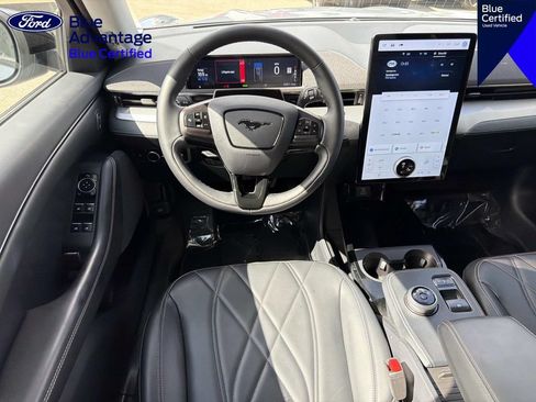 Used 2023 Ford Mustang Mach-E Select RWD image 10