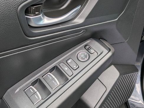 Certified 2025 Honda Accord LX image 14