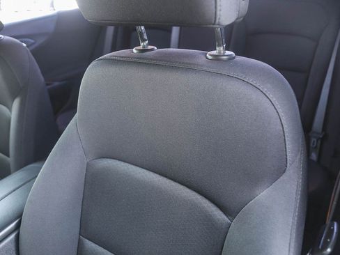Used 2021 Chevrolet Malibu LT FWD image 24