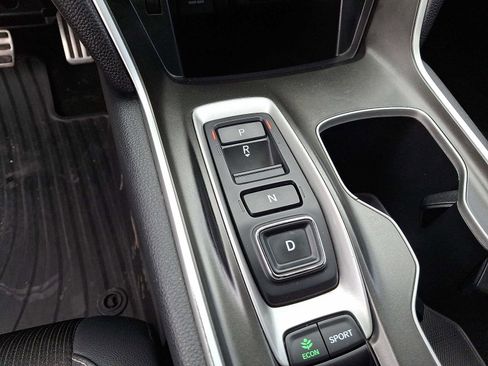 Used 2020 Honda Accord Sport image 16