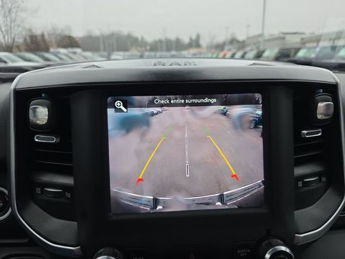 Used 2021 RAM 1500 Big Horn image 18