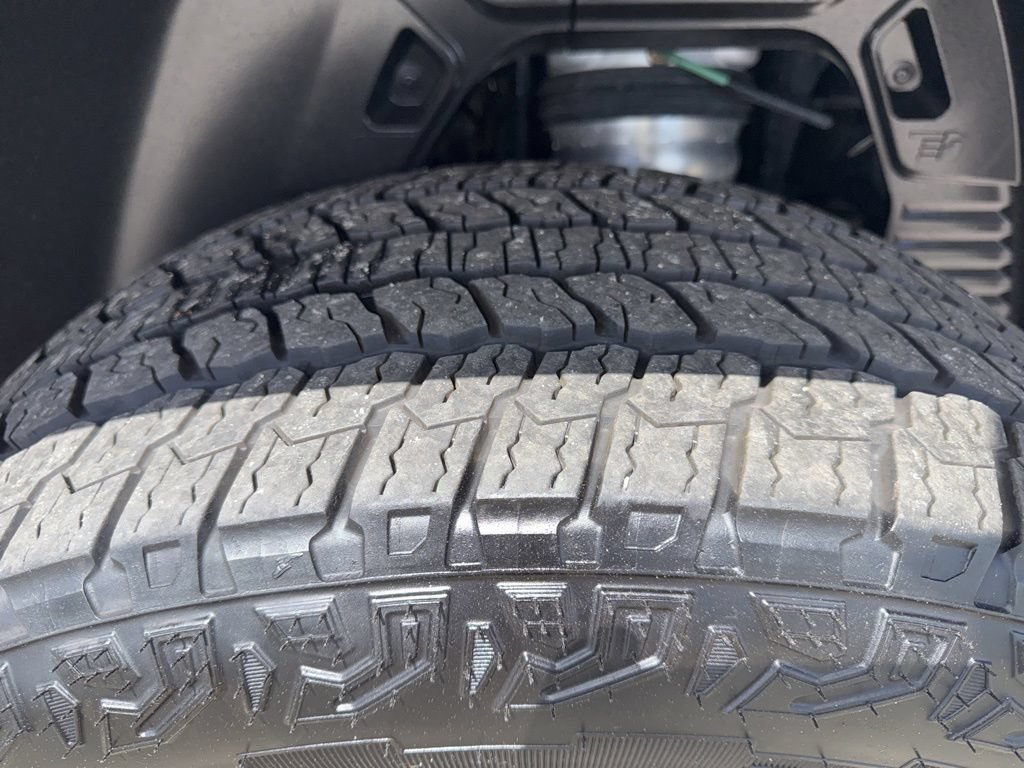 Used 2024 GMC Hummer EV 3X AWD/4WD image 33