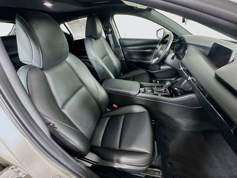 Used 2023 MAZDA MAZDA3 s image 36