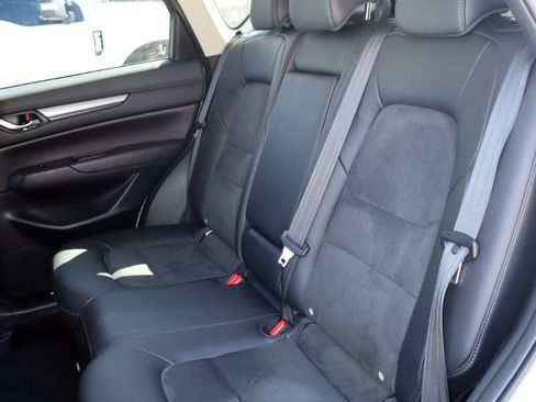 Used 2019 MAZDA CX-5 Touring image 35