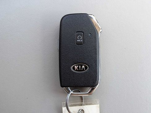 Used 2021 Kia Telluride S AWD/4WD image 33