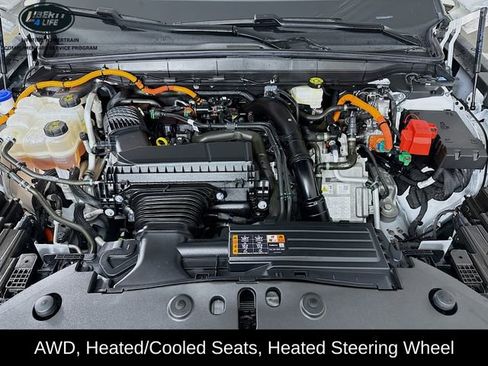 Used 2024 Lincoln Nautilus Premier w/ Equipment Group 102A image 32