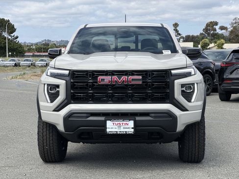 New 2026 GMC Canyon Elevation RWD image 2