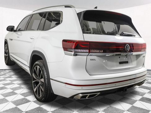 Used 2026 Volkswagen Atlas SEL Premium R-Line AWD/4WD image 17