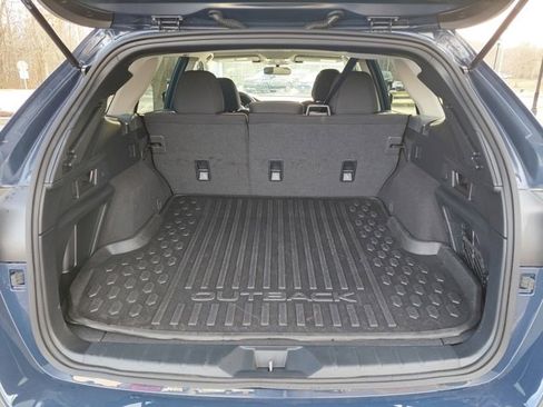 Used 2023 Subaru Outback Premium image 27