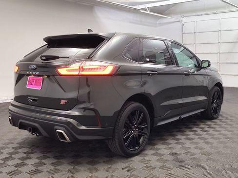 Used 2022 Ford Edge ST w/ Equipment Group 401A image 9